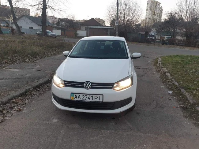 Volkswagen Polo 2013 - Киев, Киевская область