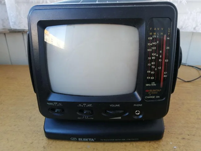 Телевізор Elekta 5,5" Portable Black - Дрогобыч, Львовская область