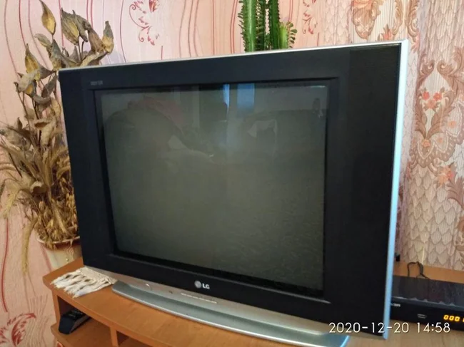 Продам телевізорLG - Ровно, Ровенская область