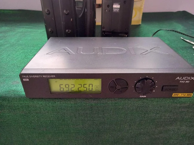 Тюнер радіосистема Audix UHF(692 - 716 MHz) - Львов, Львовская область