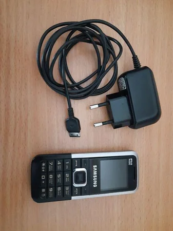 Мобильный телефон Samsung E1125 - Куйбышево, Запорожская область