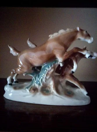 Продам статуэтку "Лошади" ГДР - Черноморск, Одесская область