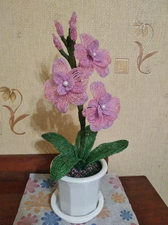 Орхидея из бисера. - Кривой Рог, Днепропетровская область