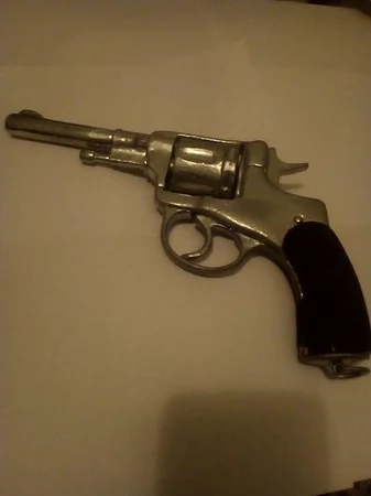 Продам револьвер наган - Миргород, Полтавская область
