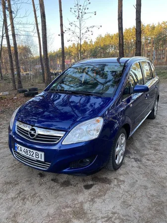 Opel zafira - Ирпень, Киевская область