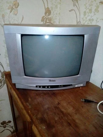 Продам телевизор без пульта - Луцк, Волынская область