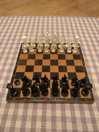 Фигурные шахматы + шашки - Киев, Киевская область
