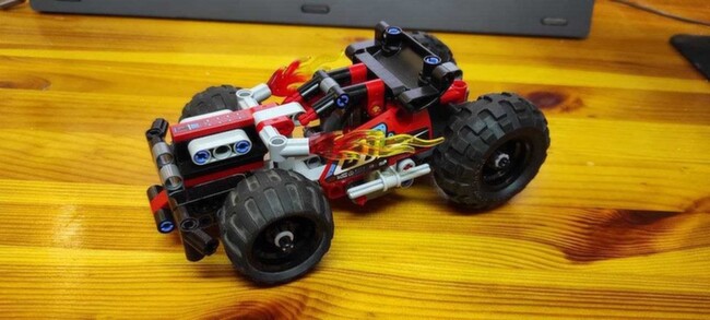 LEGO Technic БЕМЦ! Красный гоночный автомобиль (42073) - Николаев, Львовская область